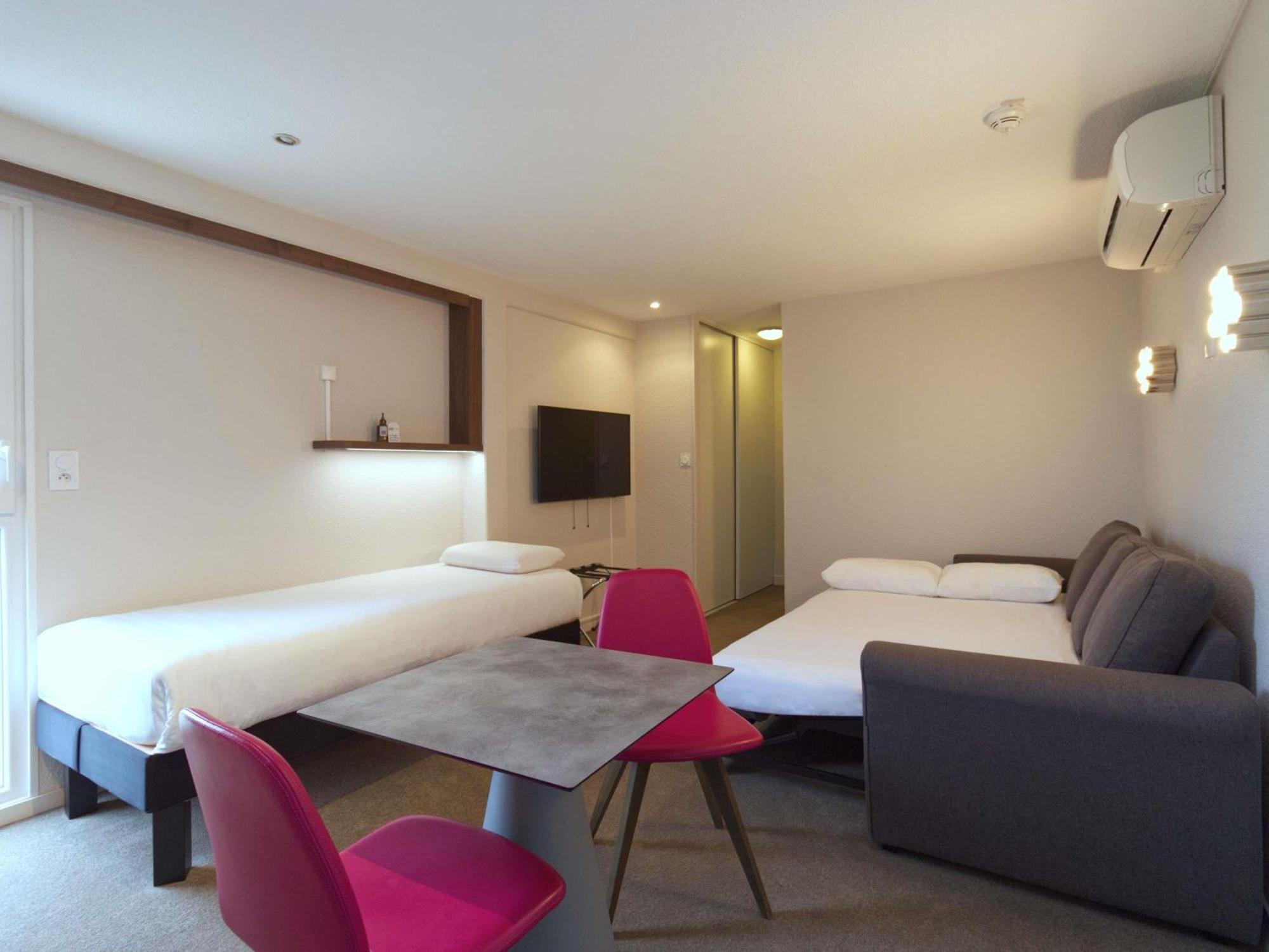 Greet Hotel Dijon Sud Longvic Zewnętrze zdjęcie